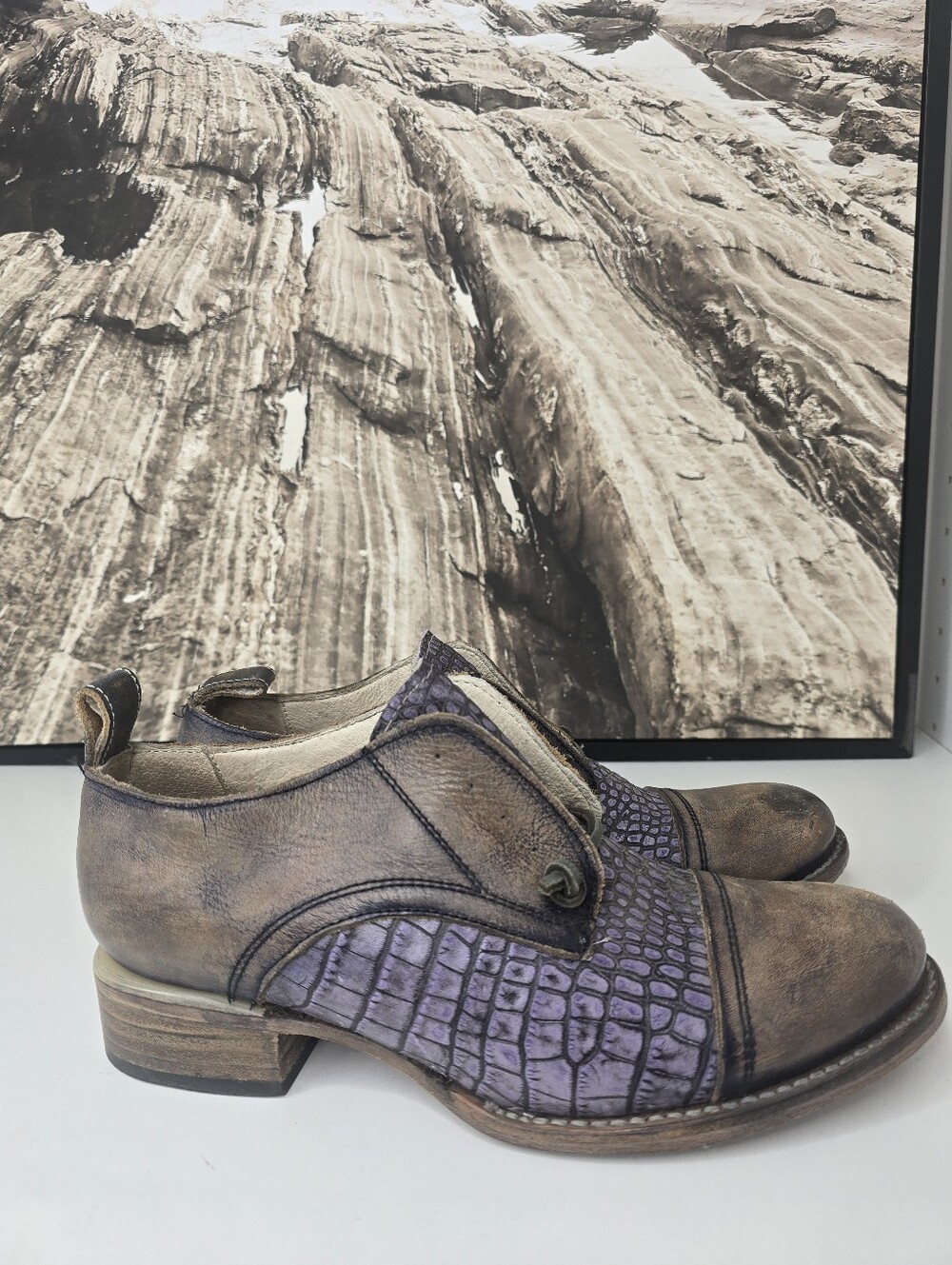 Freebird Mabel  Brown/Purple Croc-Embossed Shoe - Picture 5 of 8